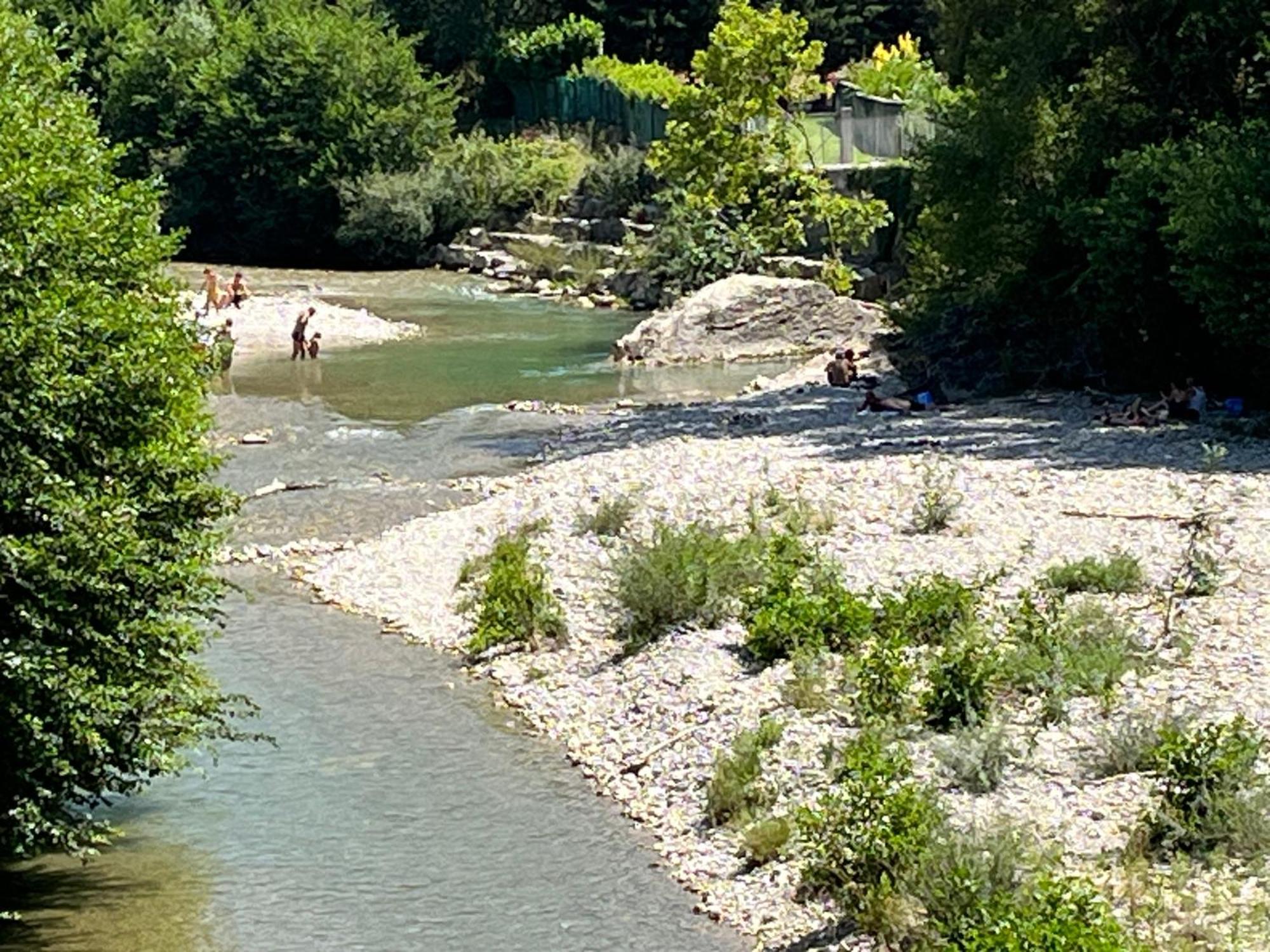 Sur Le Pont Apartment Vaison-la-Romaine Luaran gambar